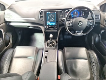 Used Renault Megane 2017 for sale - 79489521: Photo