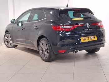Used Renault Megane 2017 for sale - 79489521: Photo