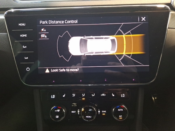 Used Skoda Superb 2023 for sale - 76183378: Photo 10