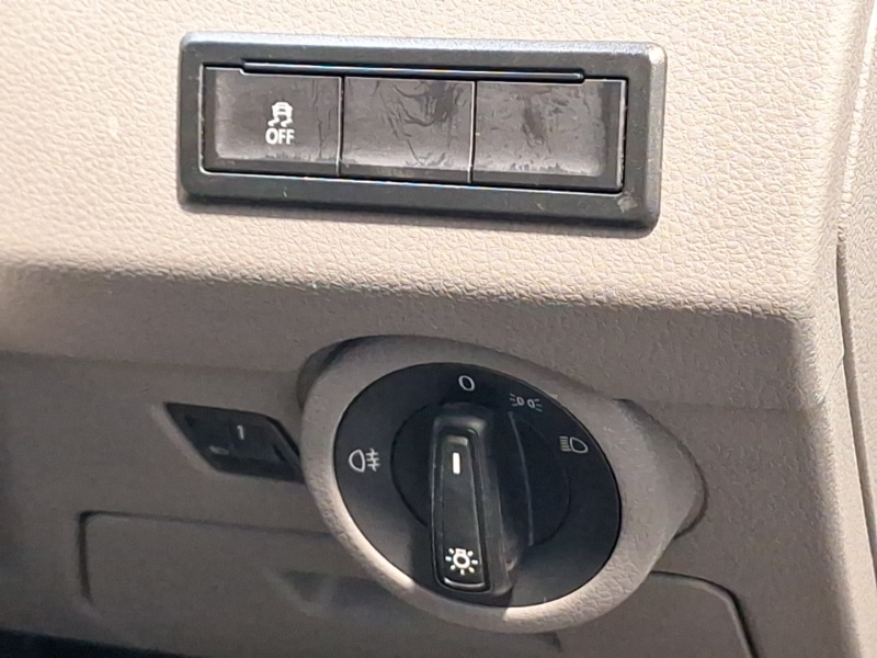 Used Volkswagen Transporter 2024 for sale - 78203150: Photo 15