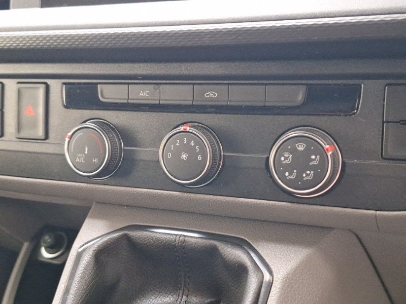 Used Volkswagen Transporter 2024 for sale - 78203150: Photo 19