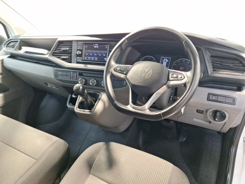 Used Volkswagen Transporter 2024 for sale - 78203150: Photo 2