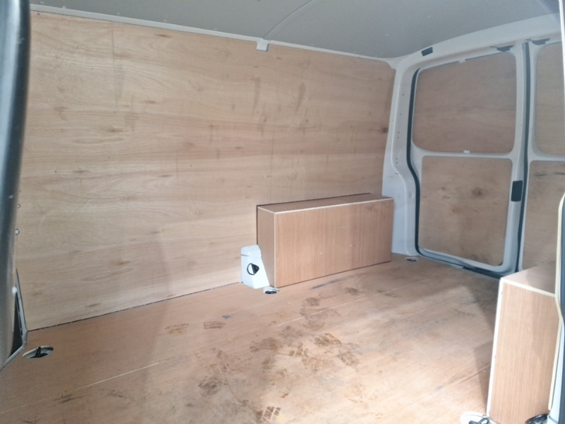 Used Volkswagen Transporter 2024 for sale - 78203150: Photo 6