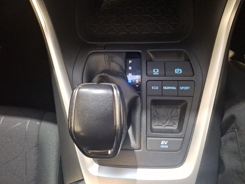 Used Toyota RAV4 2021 for sale - 76925093: Photo 19