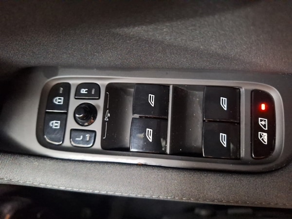 Used Polestar Polestar 2 2023 for sale - 76199153: Photo 15