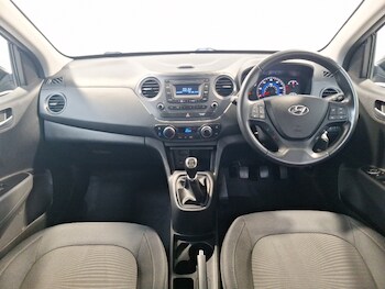 Used Hyundai i10 2017 for sale - 78480334: Photo