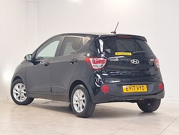 Used Hyundai i10 2017 for sale - 78480334: Photo