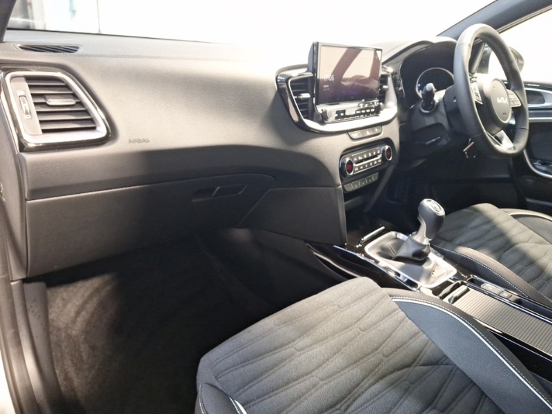 Used Kia XCeed 2025 for sale - 76297920: Photo 5