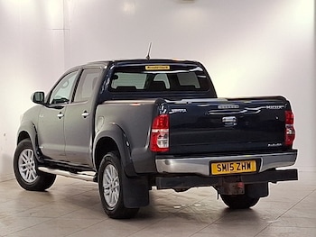 Used Toyota Hilux 2015 for sale - 78916759: Photo