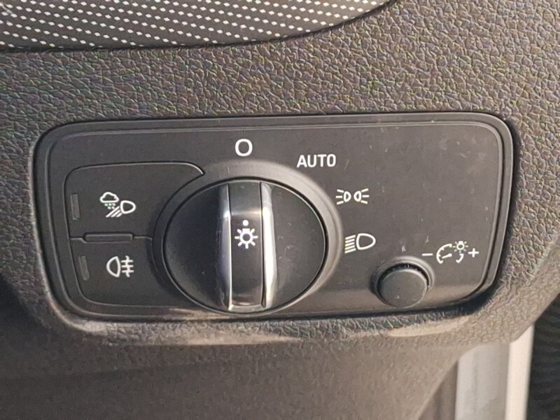 Used Audi Q2 2018 for sale - 76053829: Photo 18