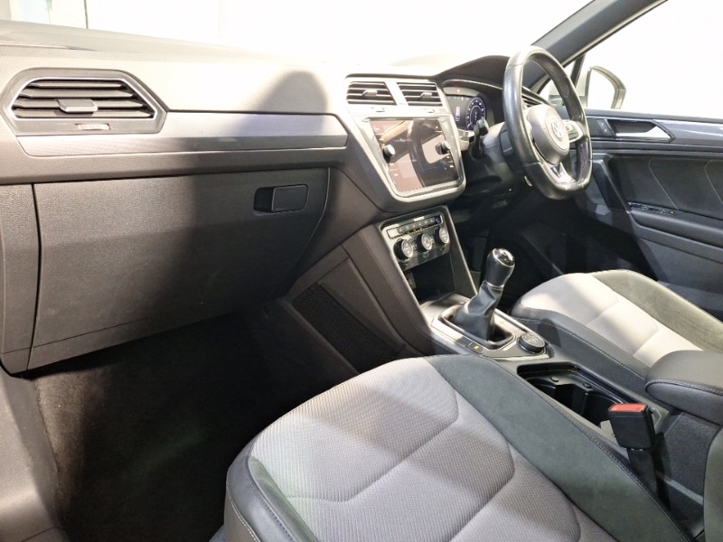 Used Volkswagen Tiguan 2017 for sale - 76978391: Photo 5