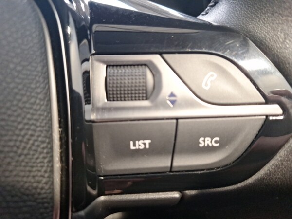 Used Peugeot 208 2021 for sale - 76225978: Photo 15