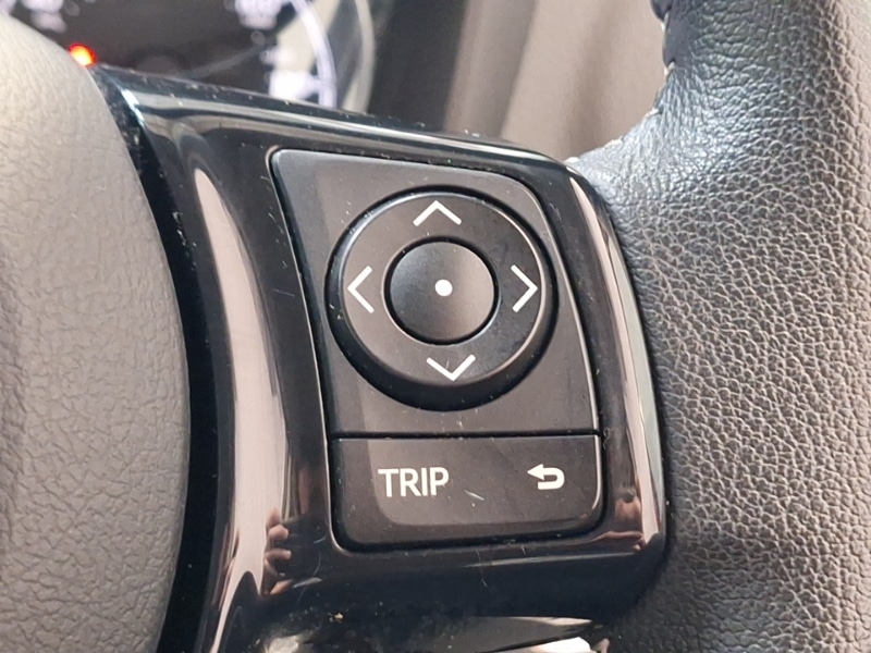 Used Toyota Yaris 2020 for sale - 78099258: Photo 17