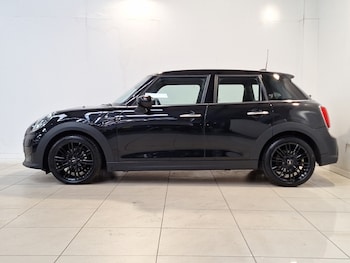 Used MINI Hatch 2023 for sale - 78861033: Photo