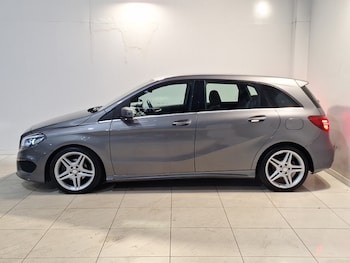 Used Mercedes-Benz B Class 2015 for sale - 77166285: Photo