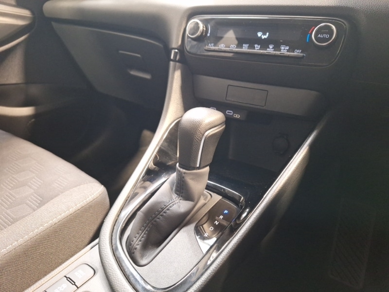 Used Toyota Yaris 2024 for sale - 77987871: Photo 11