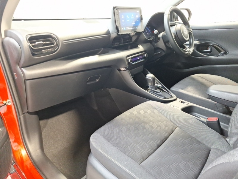 Used Toyota Yaris 2024 for sale - 77987871: Photo 5