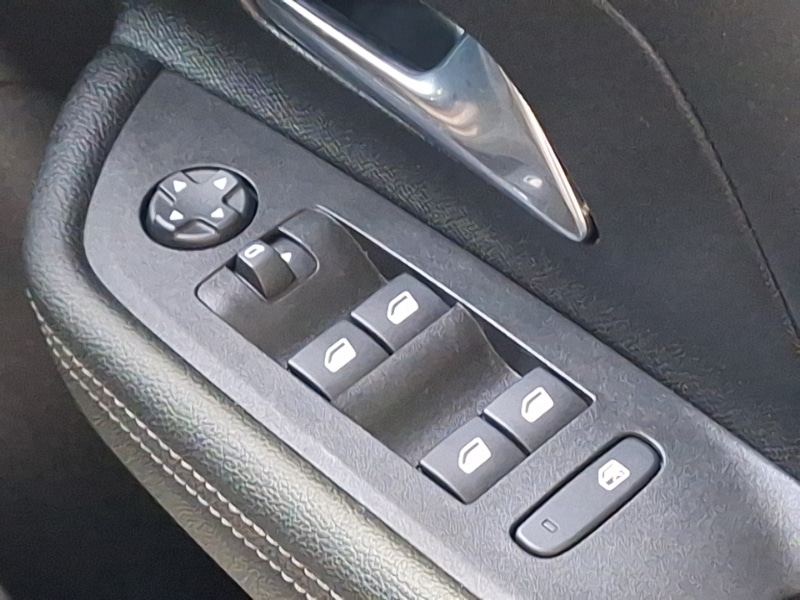 Used Vauxhall Mokka 2023 for sale - 77596471: Photo 14