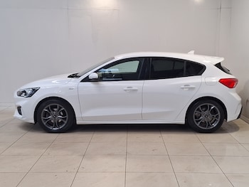 Used Ford Focus 2019 for sale - 78498797: Photo