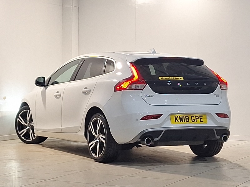 Used Volvo V40 2018 for sale - 77325191: Photo 3