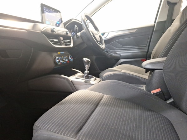 Used Ford Focus 2019 for sale - 76187730: Photo 5