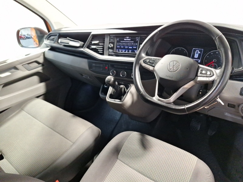 Used Volkswagen Transporter 2022 for sale - 78041138: Photo 2