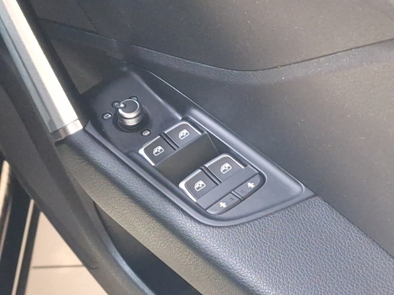 Used Audi Q2 2017 for sale - 77404924: Photo 14