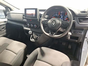 Used Renault Trafic 2024 for sale - 78066035: Photo