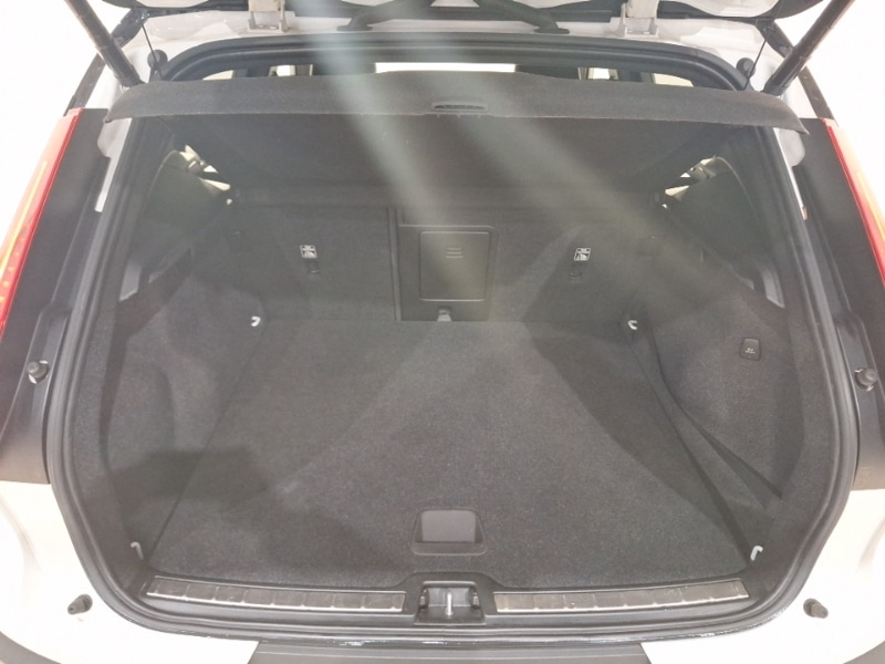 Used Volvo XC40 2020 for sale - 77874164: Photo 8