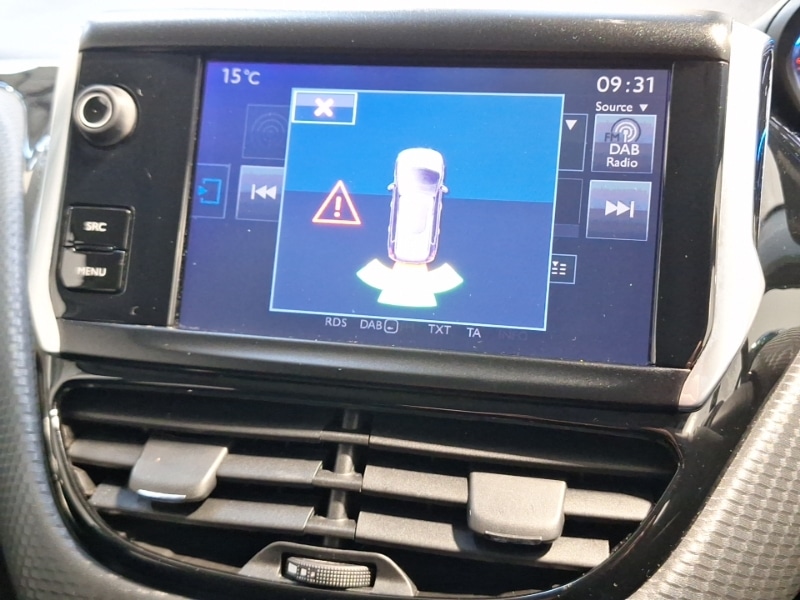 Used Peugeot 2008 2016 for sale - 76947305: Photo 10