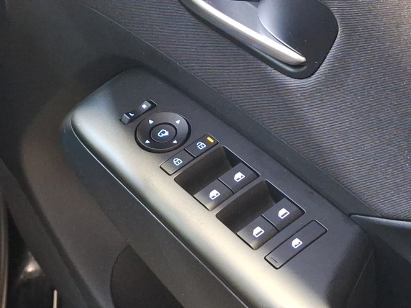 Used Hyundai KONA 2025 for sale - 77047156: Photo 14