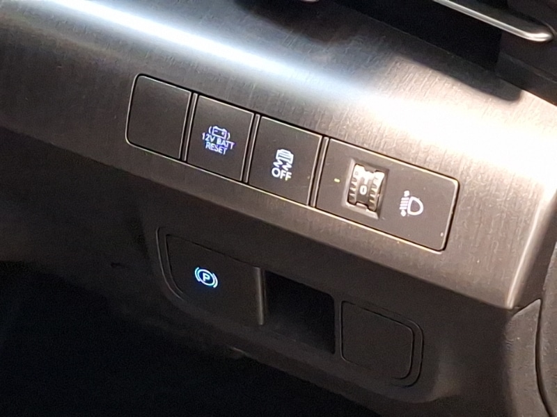 Used Hyundai KONA 2025 for sale - 77047156: Photo 15