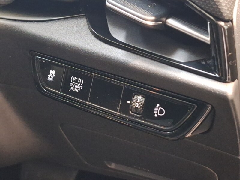 Used Kia Niro 2023 for sale - 77874119: Photo 15