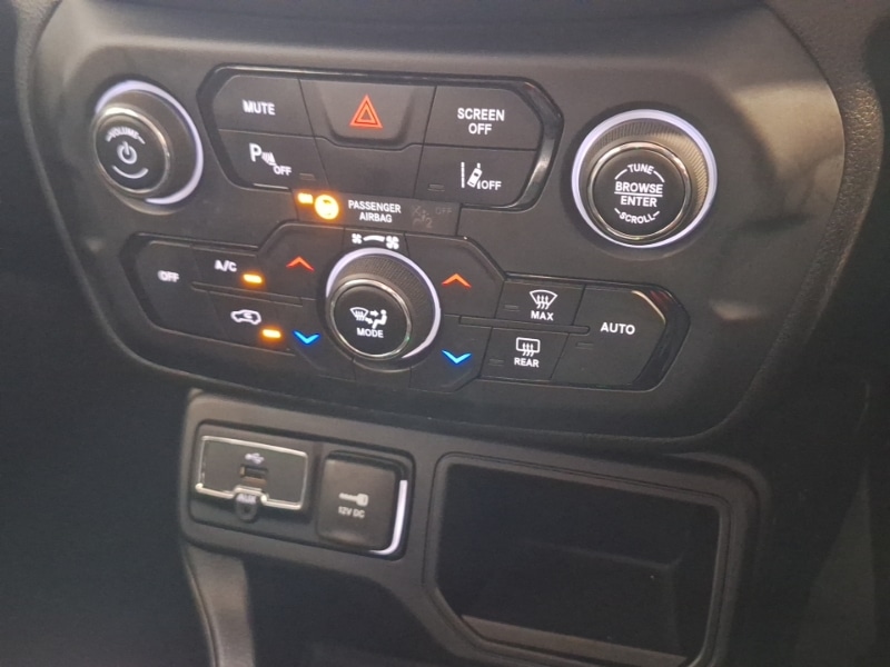 Used Jeep Renegade 2023 for sale - 78013452: Photo 19