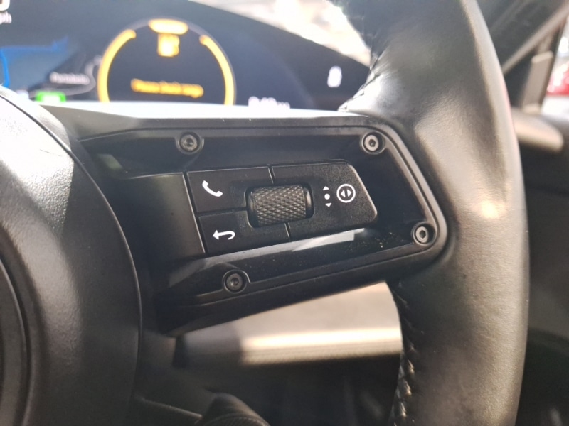 Used Porsche Taycan 2021 for sale - 77466146: Photo 14