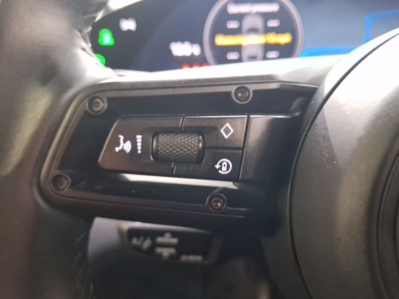 Used Porsche Taycan 2021 for sale - 77466146: Photo 15