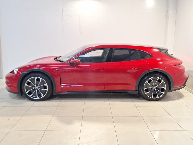 Used Porsche Taycan 2021 for sale - 77466146: Photo 4