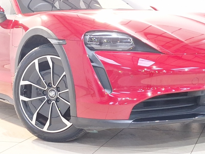 Used Porsche Taycan 2021 for sale - 77466146: Photo 9