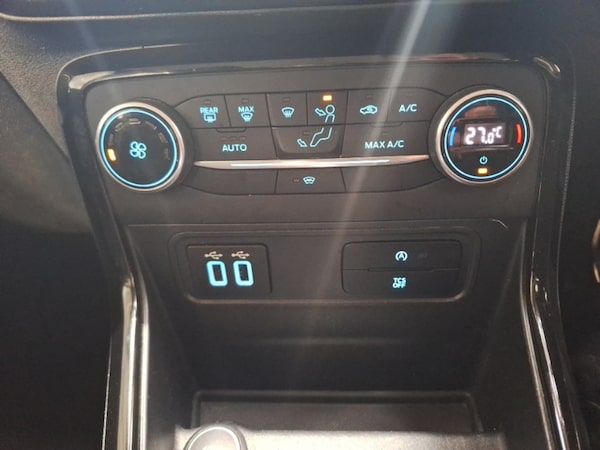 Used Ford Ecosport 2018 for sale - 76221496: Photo 19