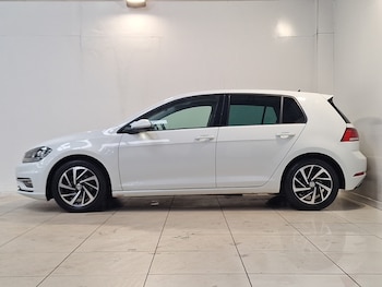 Used Volkswagen Golf 2019 for sale - 79420420: Photo