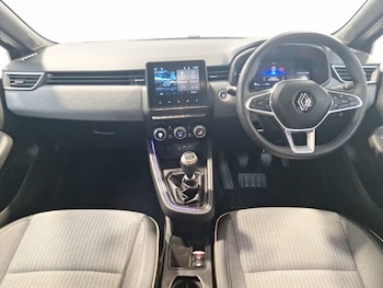 Used Renault Clio 2024 for sale - 78928692: Photo