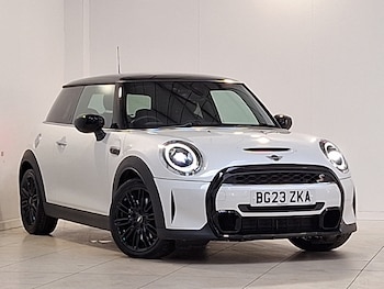 Used MINI Hatch 2023 for sale - 78369429: Photo