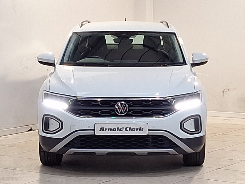 Used Volkswagen T-Roc 2023 for sale - 76683673: Photo 12