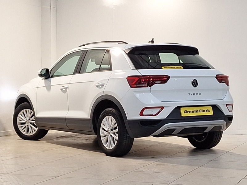 Used Volkswagen T-Roc 2023 for sale - 76683673: Photo 3