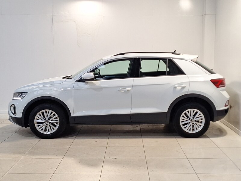 Used Volkswagen T-Roc 2023 for sale - 76683673: Photo 4