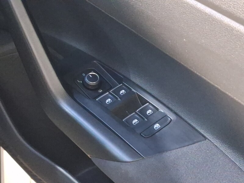 Used Volkswagen Polo 2019 for sale - 77223694: Photo 14