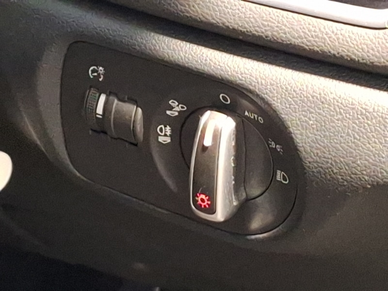 Used Audi Q3 2018 for sale - 76846908: Photo 15