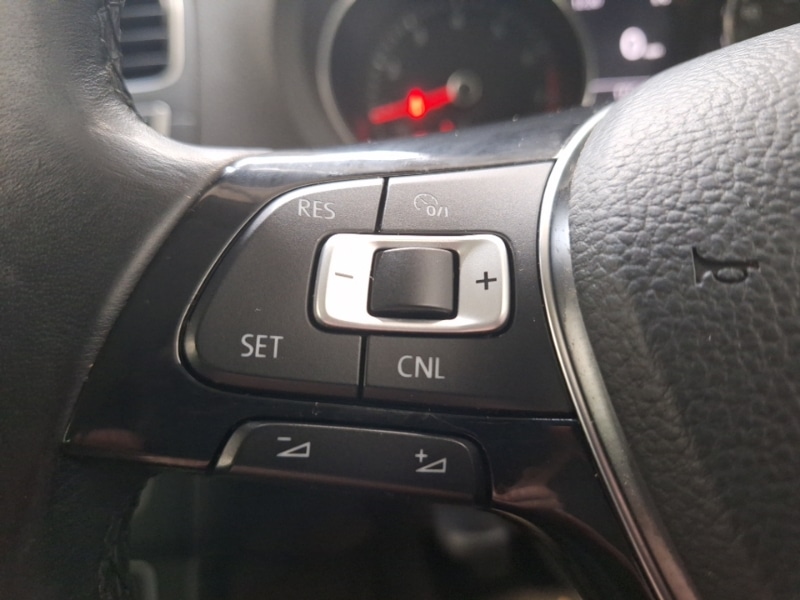 Used Volkswagen Polo 2017 for sale - 76493559: Photo 16