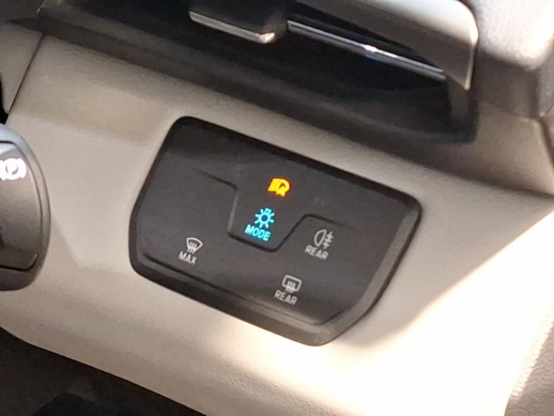 Used Ford Explorer 2025 for sale - 76815905: Photo 15