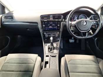 Used Volkswagen Golf 2020 for sale - 74874039: Photo
